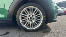 MINI Hatchback 1.5 Cooper Exclusive 5dr Petrol Hatchback